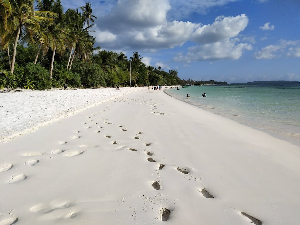 Pesona Pantai Ngursarnadan: Surga Tersembunyi di Maluku Tenggara