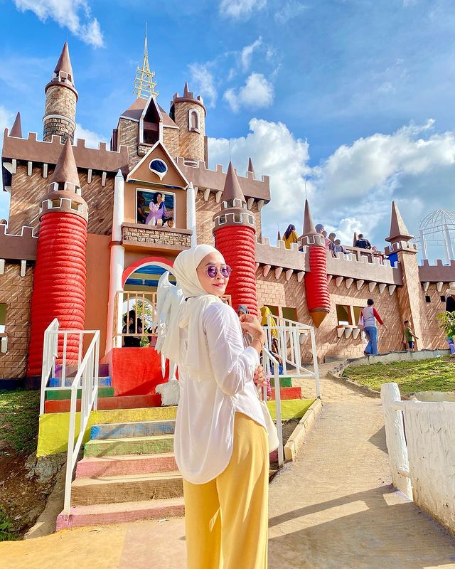 Menikmati Keindahan Alaska Park Banjarbaru, Kalimantan Selatan