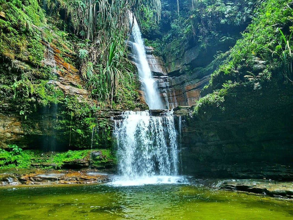 Air Terjun AEK MATUA: Pesona Alam Tersembunyi di Riau