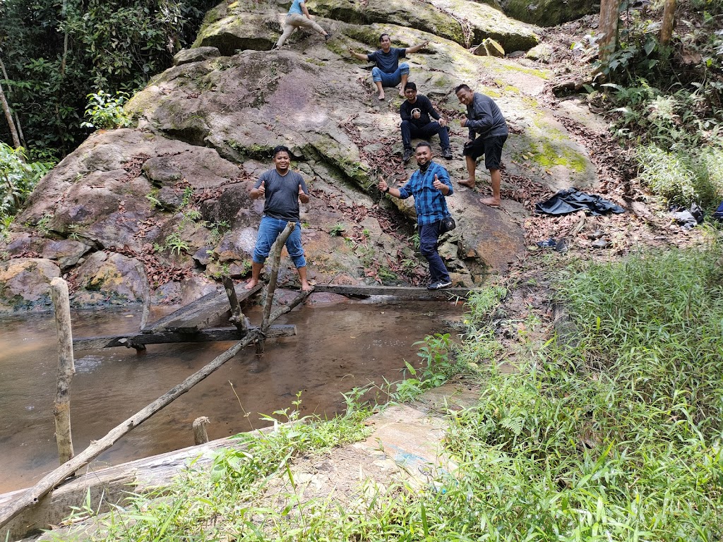 Telaga Air Panas Bukit Soeharto Samboja: Pesona Tersembunyi di Kalimantan Timur
