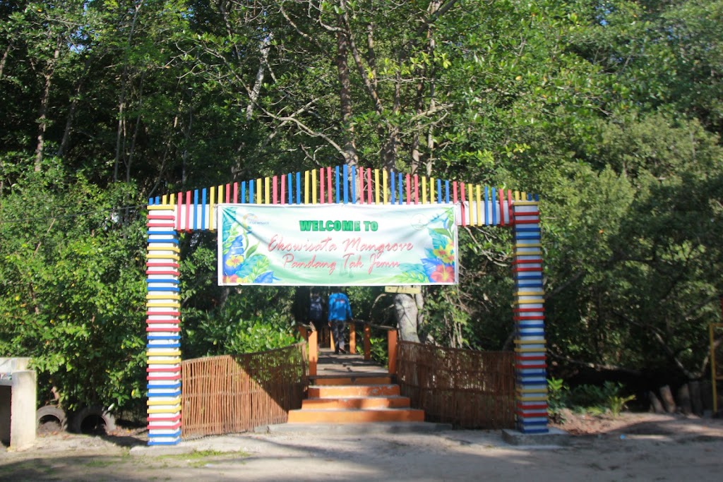 Jelajahi Kampung Tua Bakau Serip: Pesona Desa Wisata di Batam