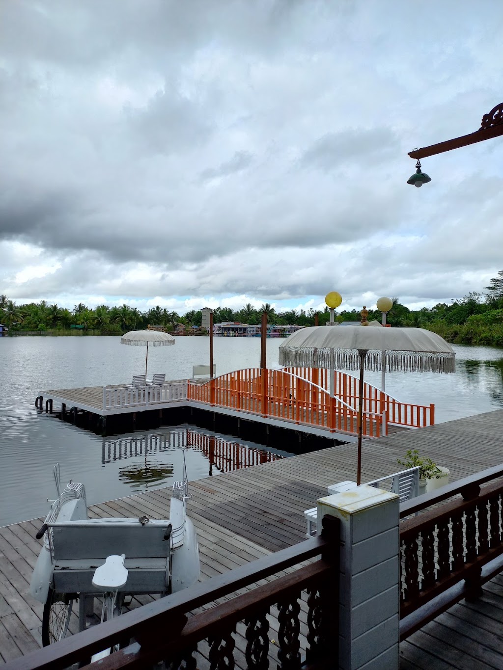 Langit Timur: Menikmati Pesona Kalimantan Timur dari Atas