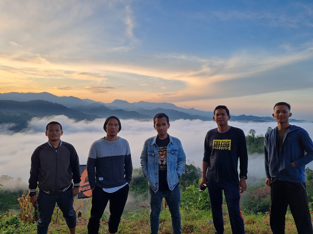 Jelajahi Keindahan Wisata Kebun Bulo di Polewali Mandar