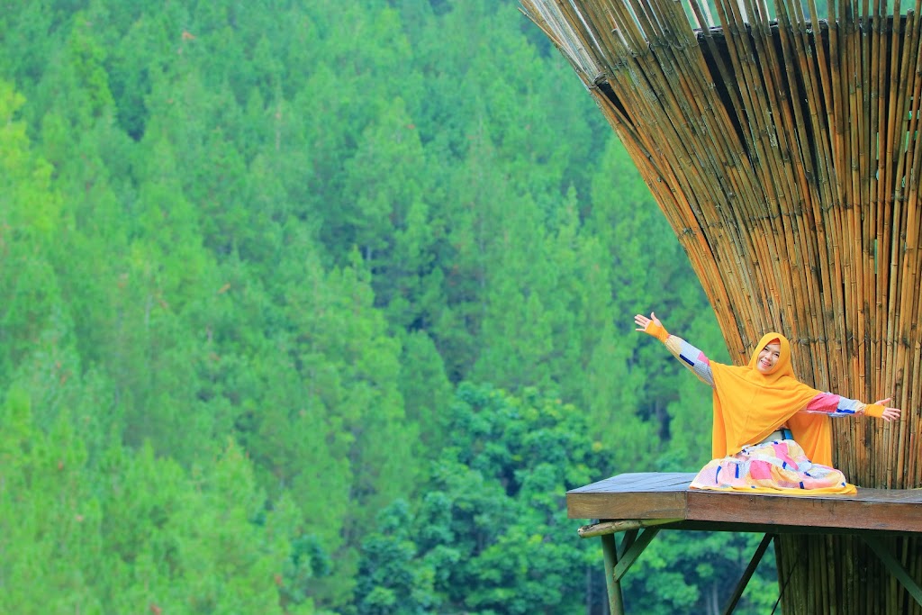 Maribaya: Pesona Alam Lembang yang Memikat