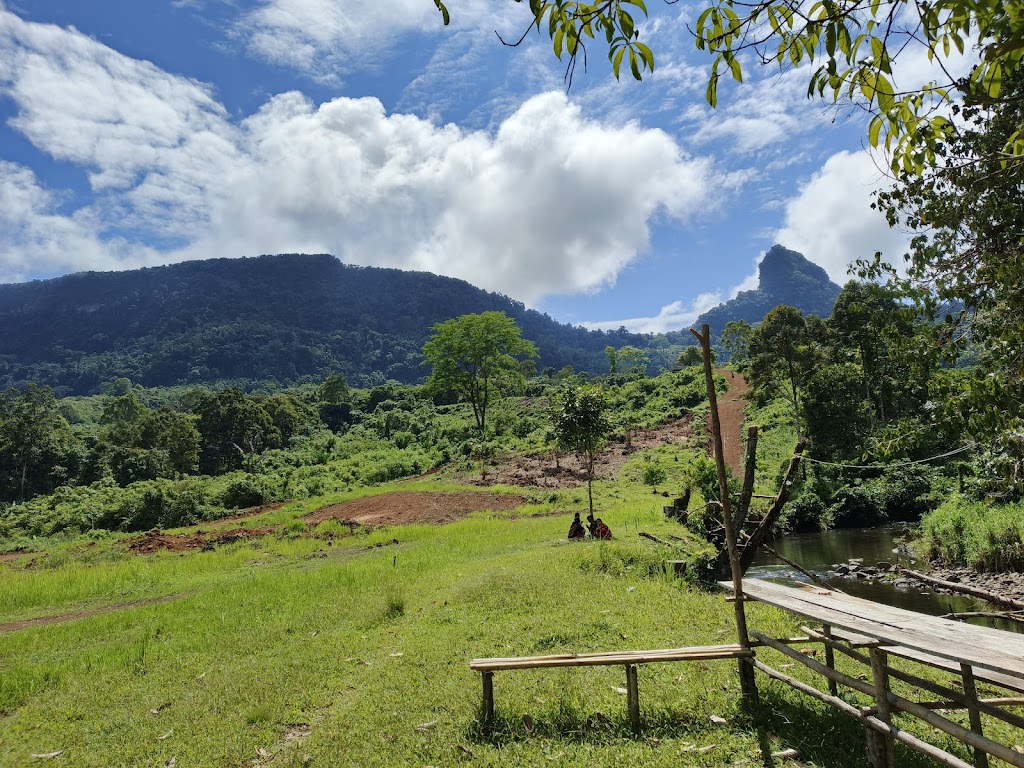 Jelajahi Keindahan Tersembunyi Lubuk Semah, Kapuas Hulu