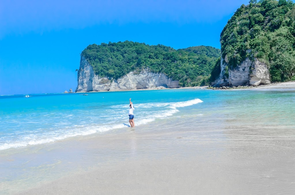 Pesona Pantai Tarimbang: Surga Tersembunyi di Sumba Timur