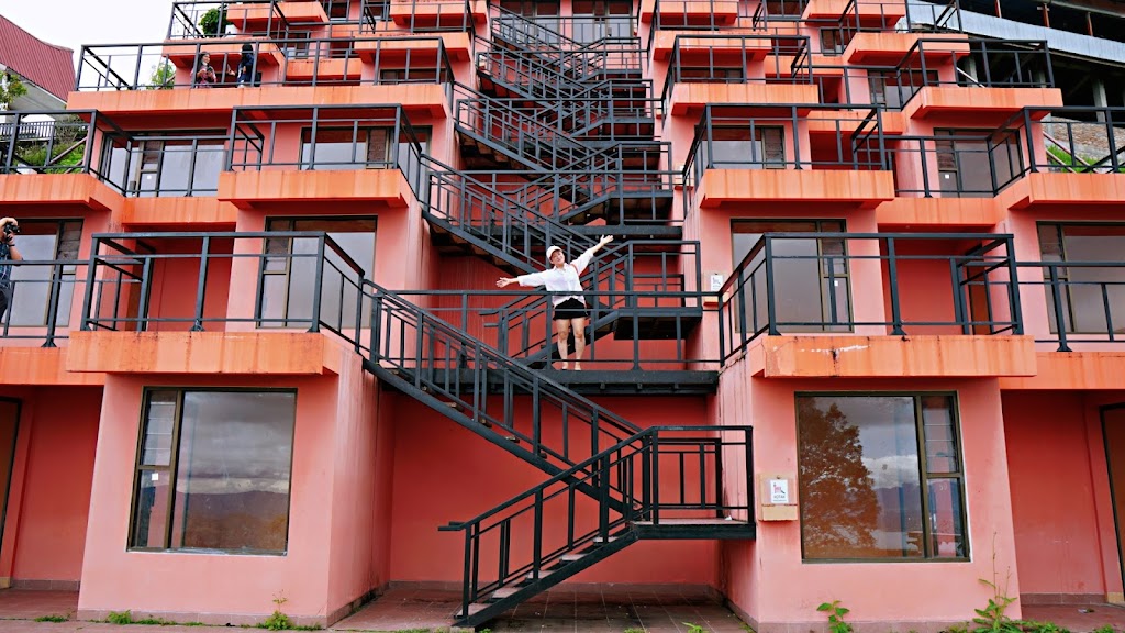 Bukit Doa: Menyaksikan Keindahan Alam Sumatera Utara