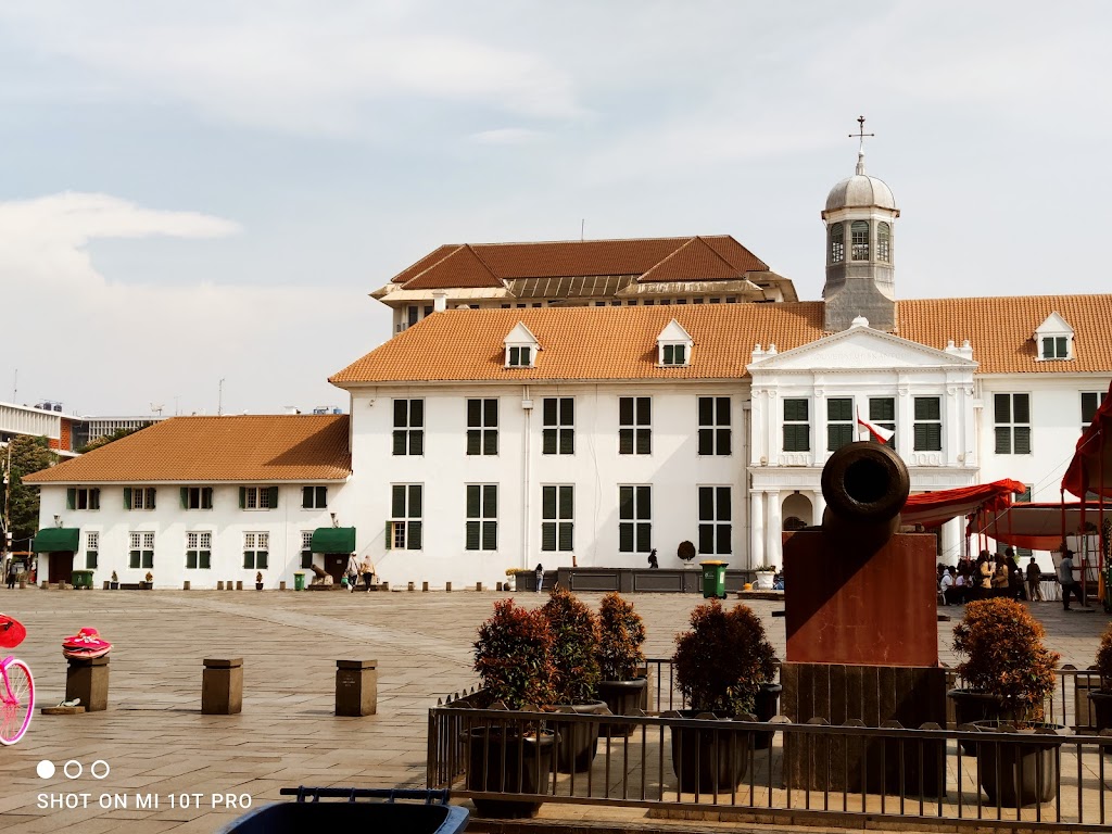 Taman Fatahillah: Jejak Sejarah di Jakarta Barat