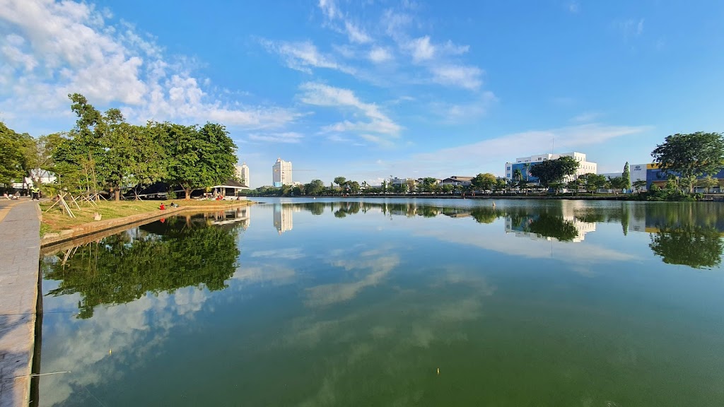 Pesona Danau Sunter: Oase Tenang di Tengah Hiruk Pikuk Jakarta