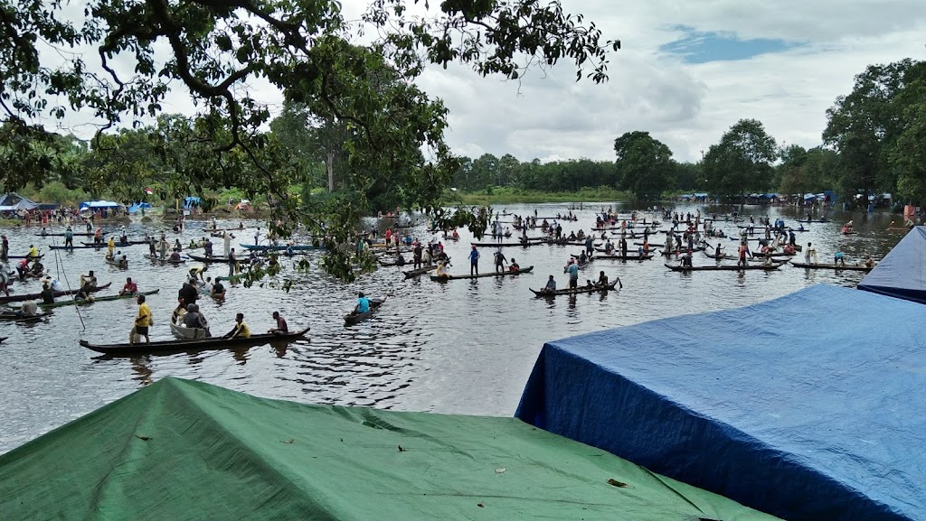 Pesona Tersembunyi Danau Bokuok, Riau