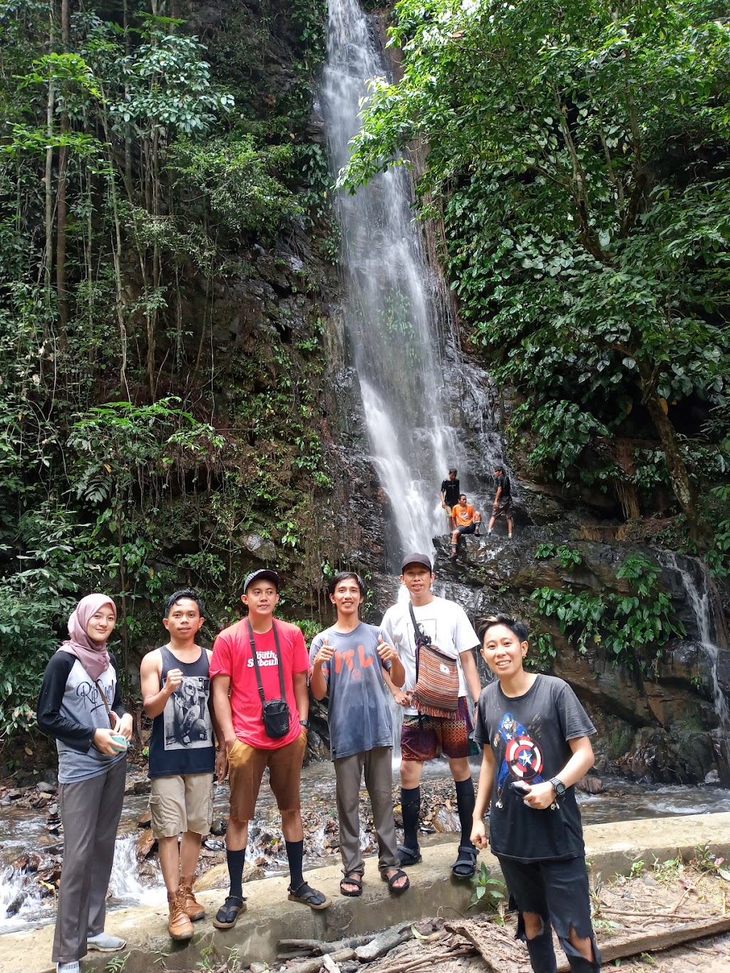 Air Terjun Solomeronda Lambuya: Pesona Tersembunyi di Konawe, Sulawesi Tenggara