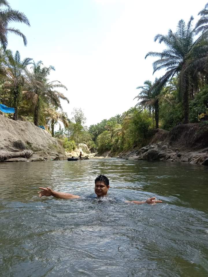 Pesona Goa Kaca: Petualangan Menakjubkan di Labuhanbatu Utara