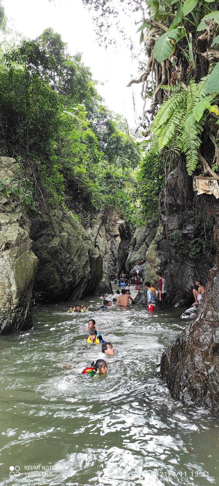Jelajahi Green Canyon Karawang: Pesona Alam Tersembunyi Jawa Barat