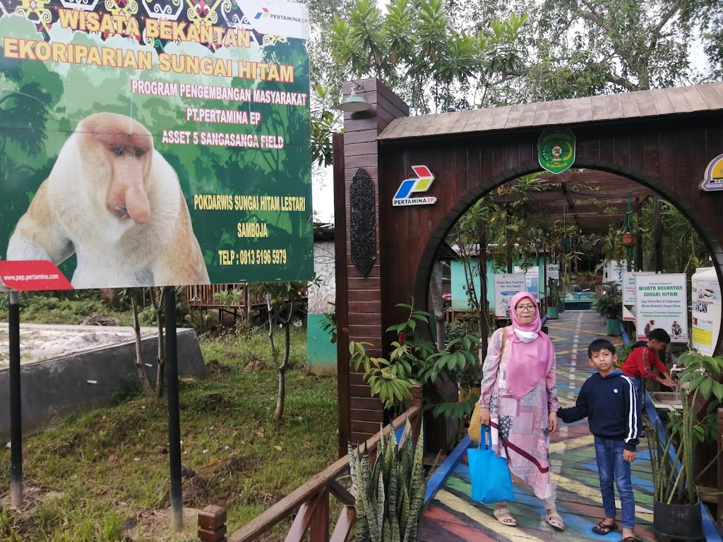 Jelajah Sungai Hitam Samboja: Pesona Kalimantan Timur