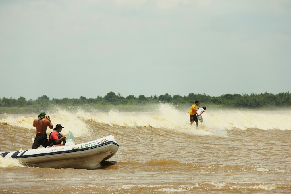 Menyaksikan Fenomena Bono: Wisata Air Terbesar di Riau