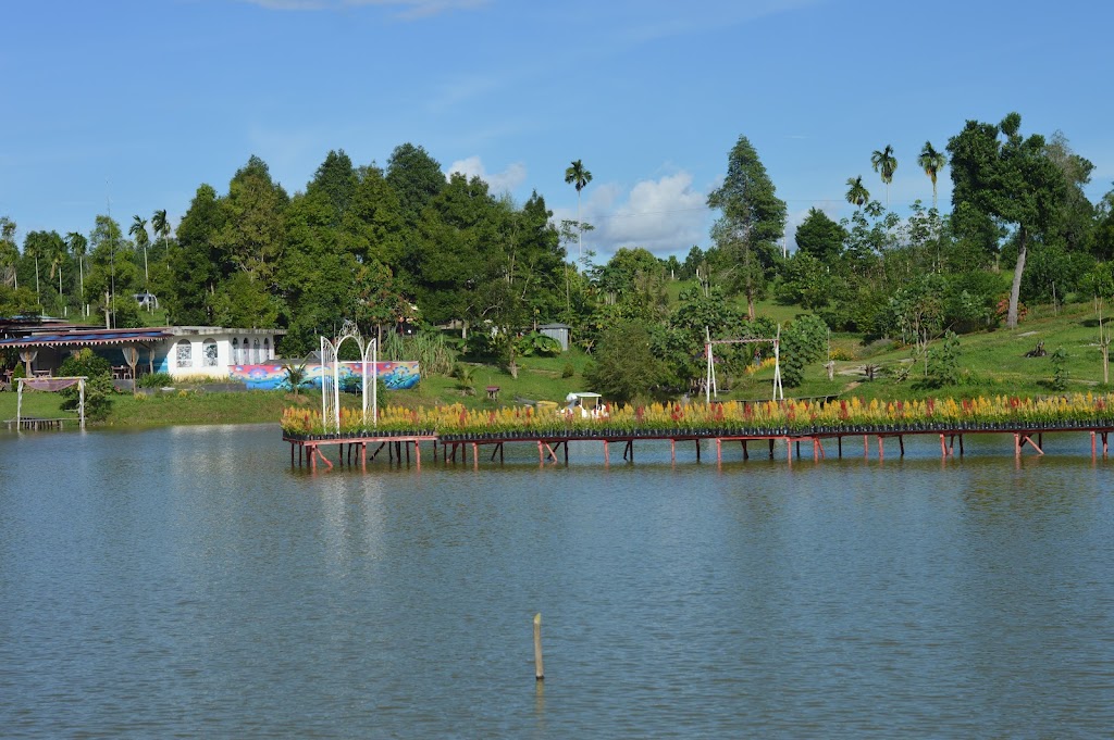 Pesona Taman Panorama Kedah Tempunak di Kalimantan Barat
