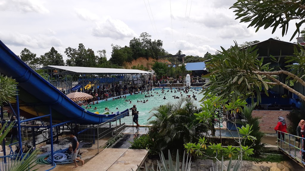 Pemandian Serayu Lestari: Oase Kesegaran di Samarinda