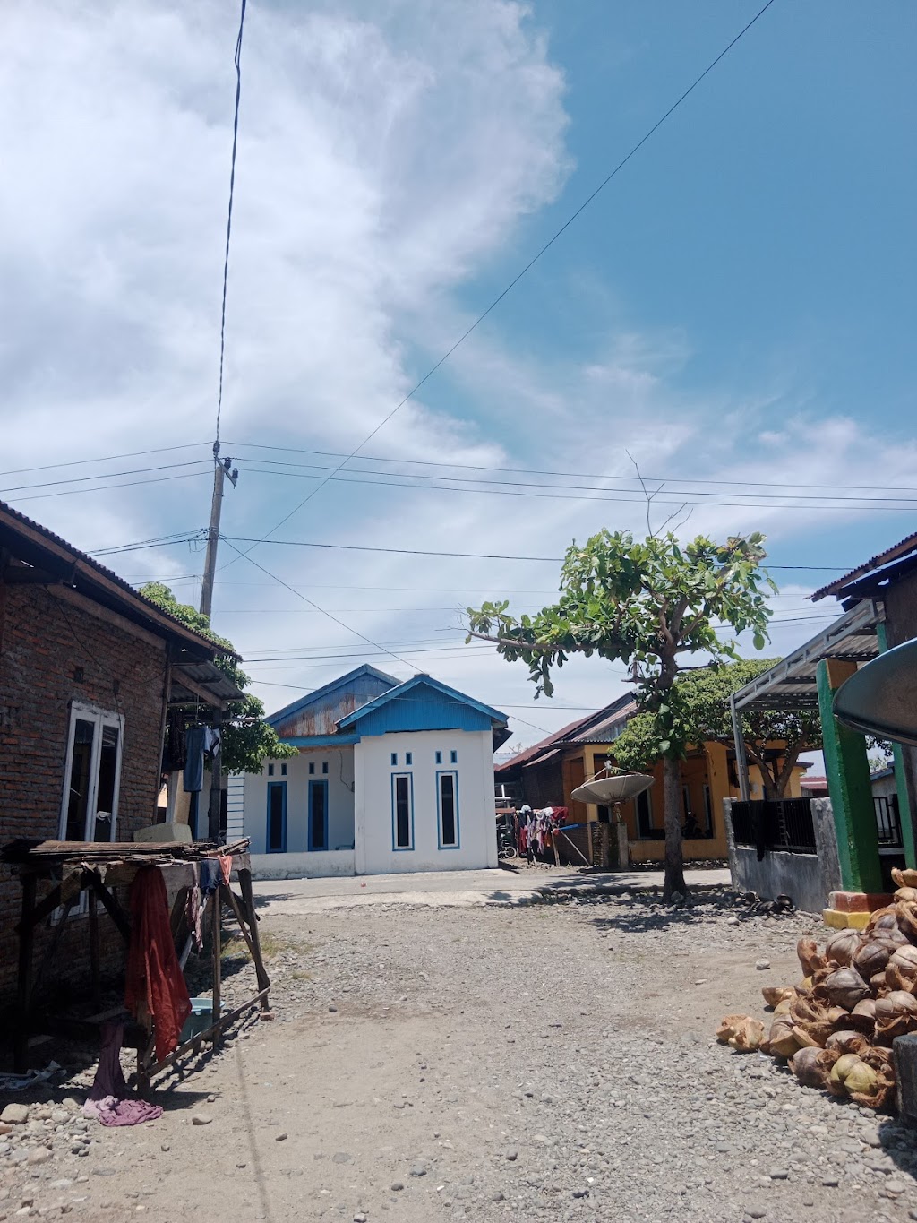 Pesona Pantai Galung: Surga Tersembunyi di Sulawesi Barat