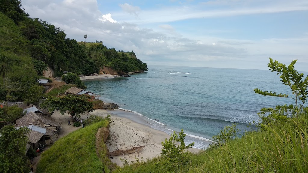 Pesona Pantai Mahembang, Sulawesi Utara: Surga Tersembunyi di Minahasa